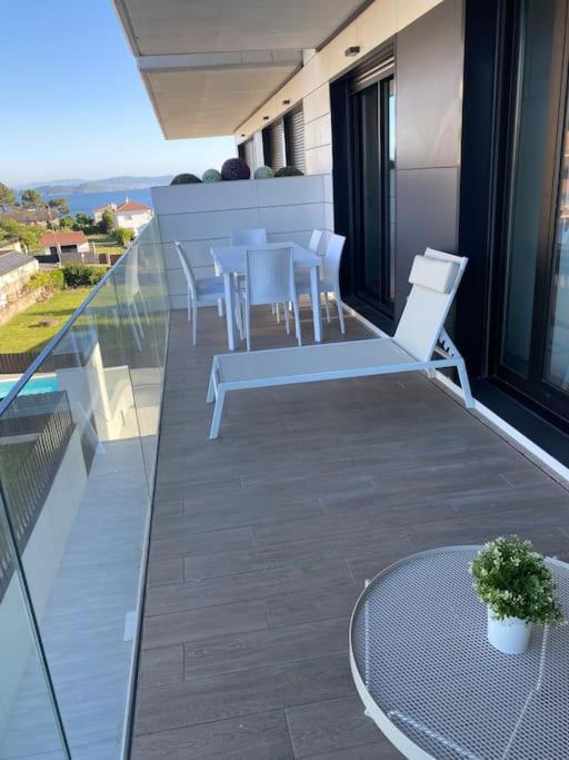 Precioso Apartamento Con Terraza Y Piscina En Portonovo-Sanxenxo Eksteriør billede
