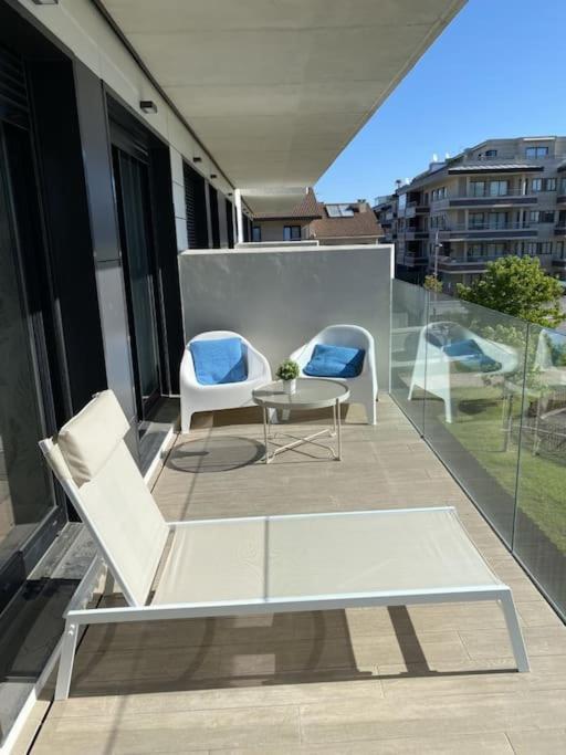 Precioso Apartamento Con Terraza Y Piscina En Portonovo-Sanxenxo Eksteriør billede
