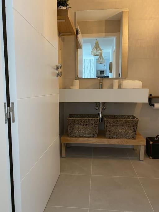 Precioso Apartamento Con Terraza Y Piscina En Portonovo-Sanxenxo Eksteriør billede